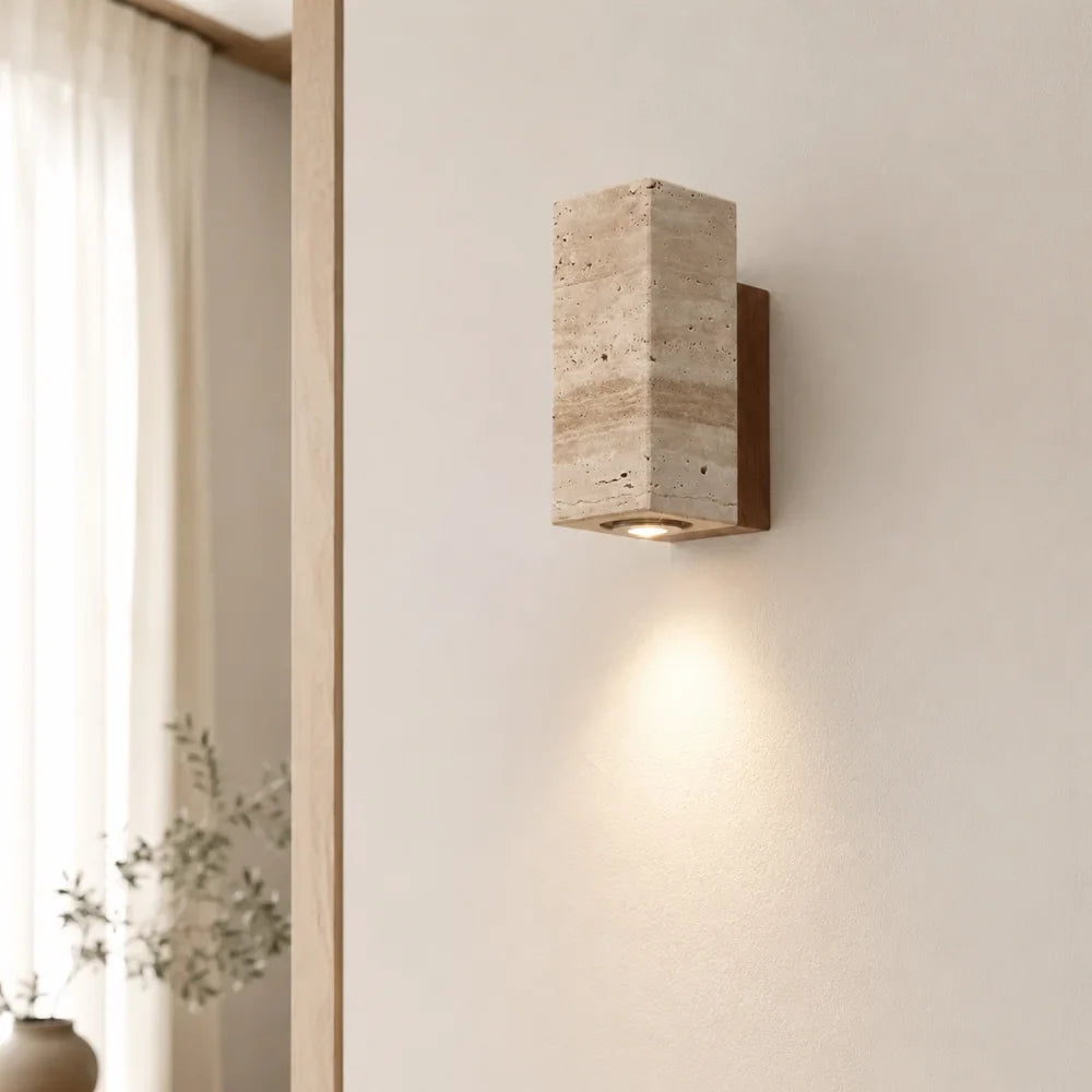 Applique murale moderne en travertin & bois | Elin