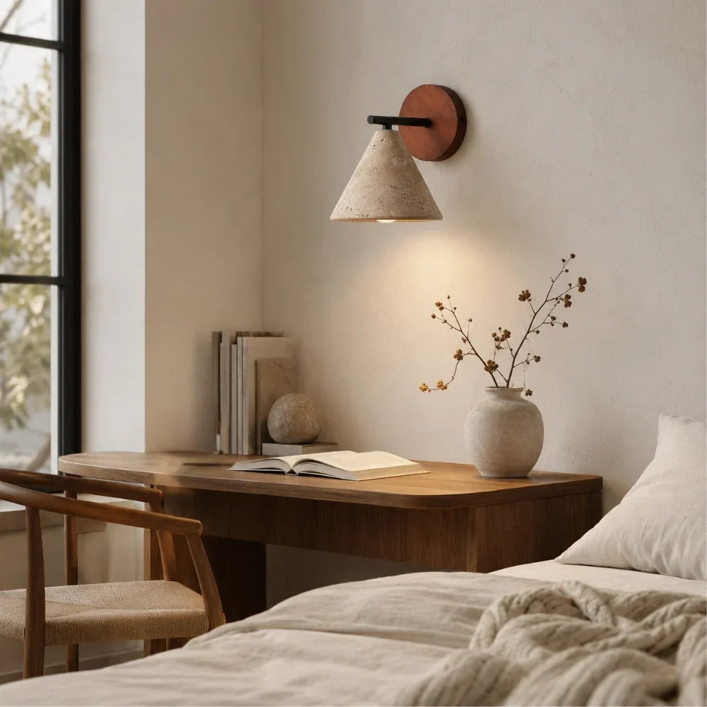Applique murale design scandinave en travertin & bois | Lyra